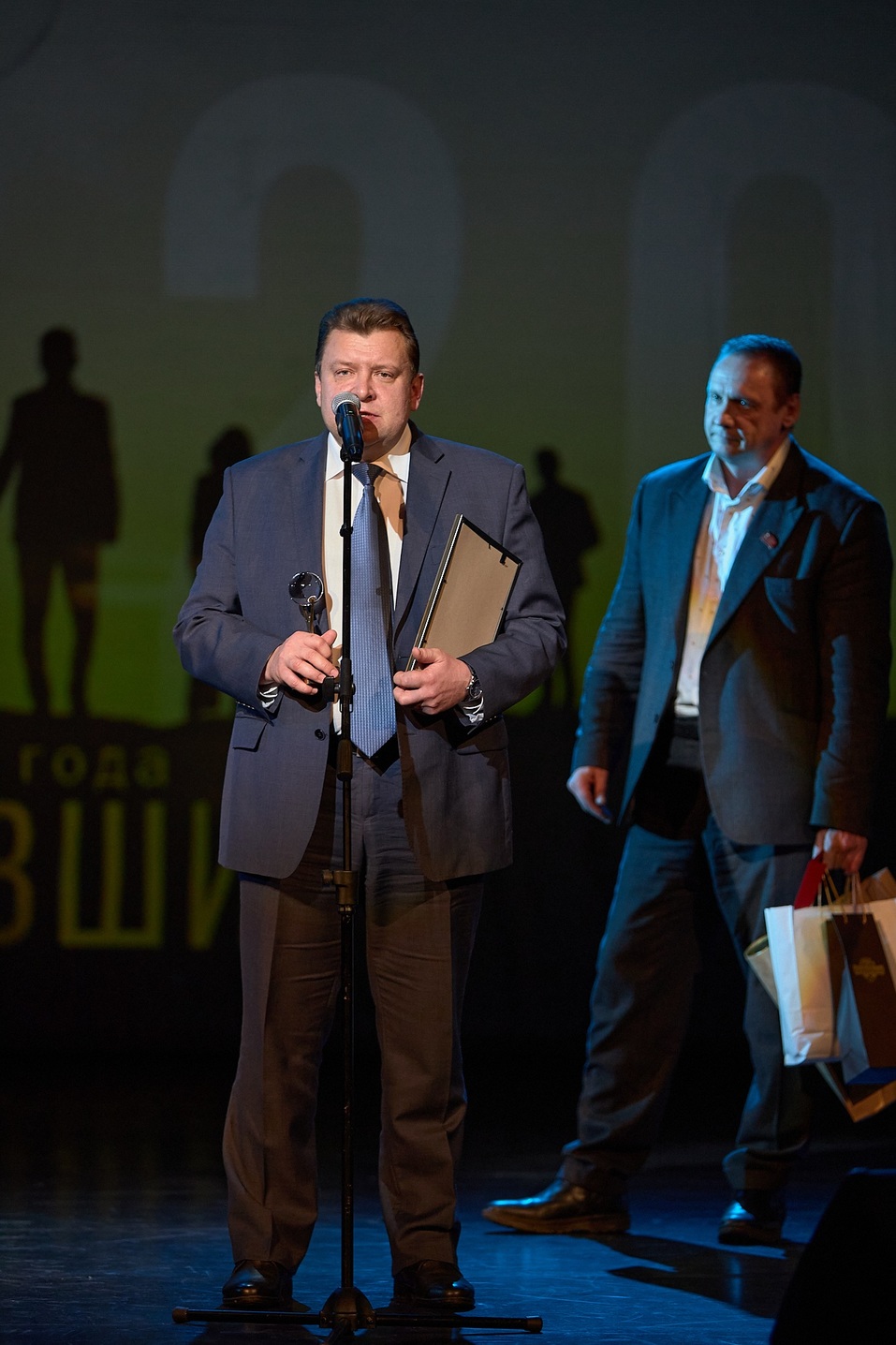 «Человек года. Выжившие»: как это было в 2020 году
6 «Человек года. Выжившие»: как это было в 2020 году
6