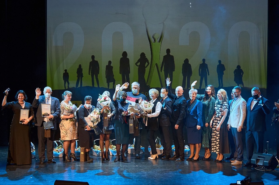 «Человек года. Выжившие»: как это было в 2020 году
11 «Человек года. Выжившие»: как это было в 2020 году
11