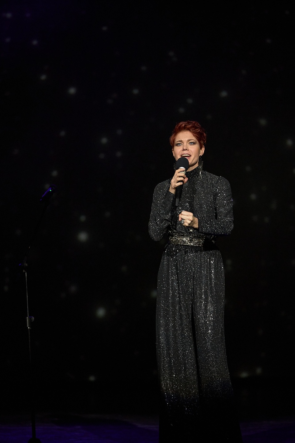 «Человек года. Выжившие»: как это было в 2020 году
13 «Человек года. Выжившие»: как это было в 2020 году
13