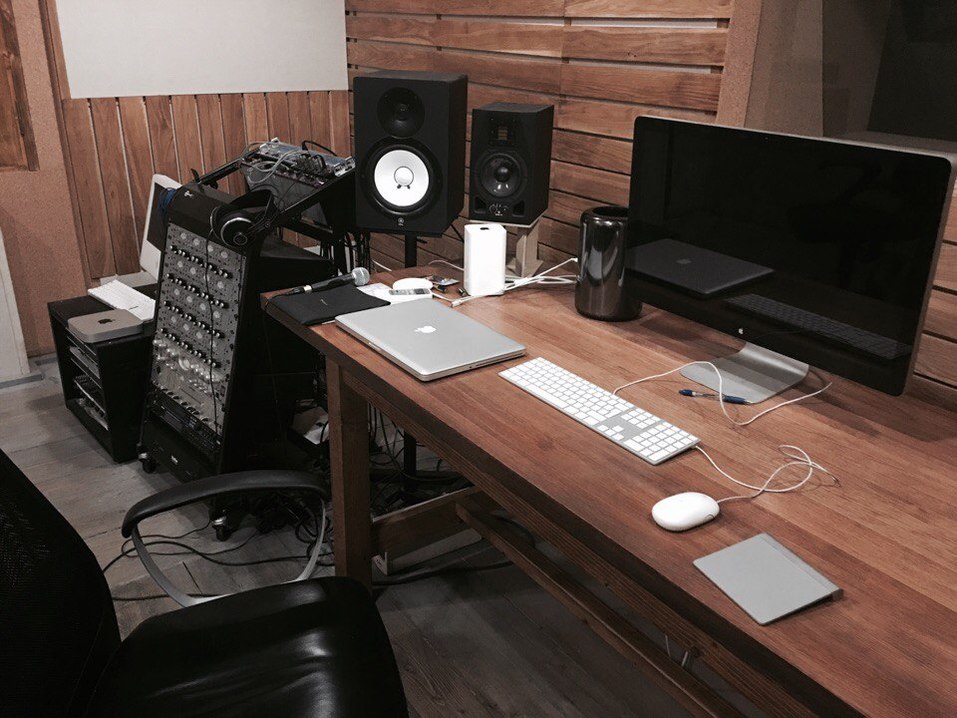 «Моцарт тоже писал на заказ. А люди платят за подписку Spotify». Как заработать на музыке 1 «Моцарт тоже писал на заказ. А люди платят за подписку Spotify». Как заработать на музыке 1