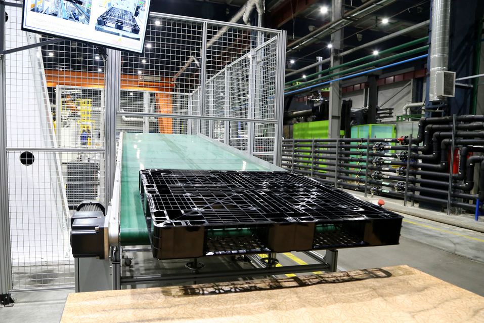 Объем инвестиций — 614 млн руб. Как выглядит изнутри и что производит завод «Пластматика» 5 Объем инвестиций — 614 млн руб. Как выглядит изнутри и что производит завод «Пластматика» 5