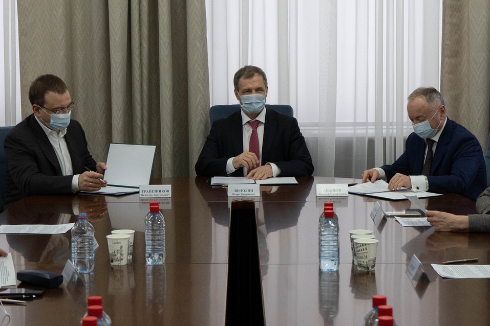 «Все в одной лодке». Кто и зачем помирил строителей и депутатов? — Дайджест недвижимости 1 «Все в одной лодке». Кто и зачем помирил строителей и депутатов? — Дайджест недвижимости 1