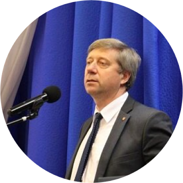 «Времена, когда сначала ты работаешь на диплом, а потом диплом работает на тебя, прошли» 4 «Времена, когда сначала ты работаешь на диплом, а потом диплом работает на тебя, прошли» 4