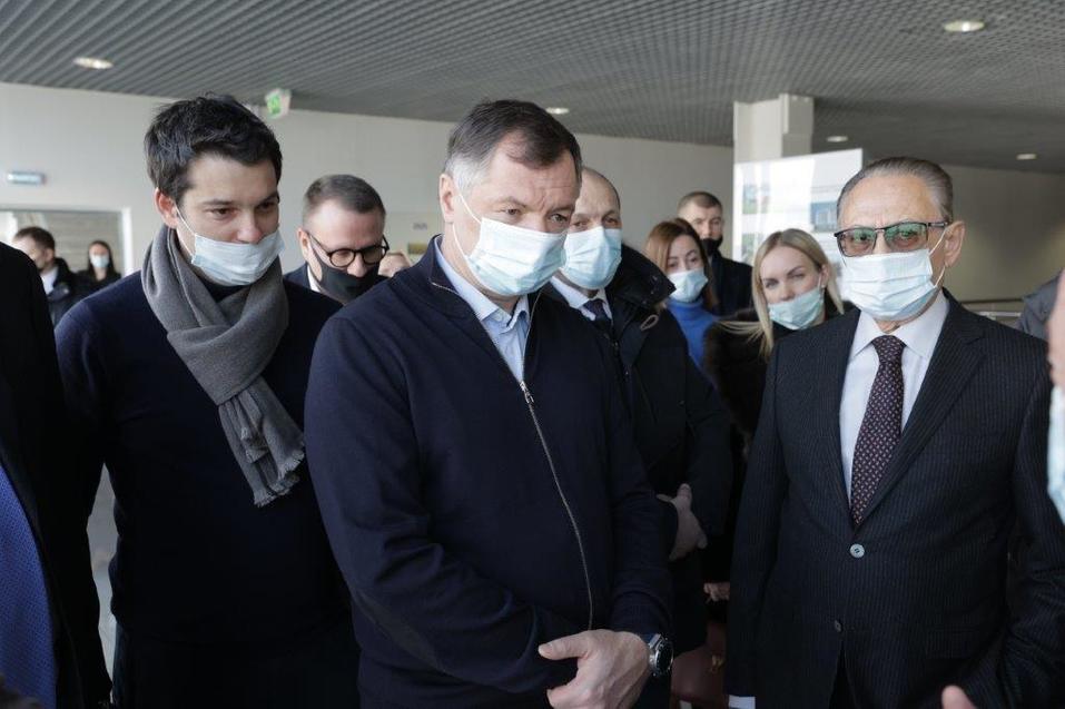 Новые подробности визита вице-премьера Хуснуллина. Он инспектировал знаковую стройплощадку 5 Новые подробности визита вице-премьера Хуснуллина. Он инспектировал знаковую стройплощадку 5