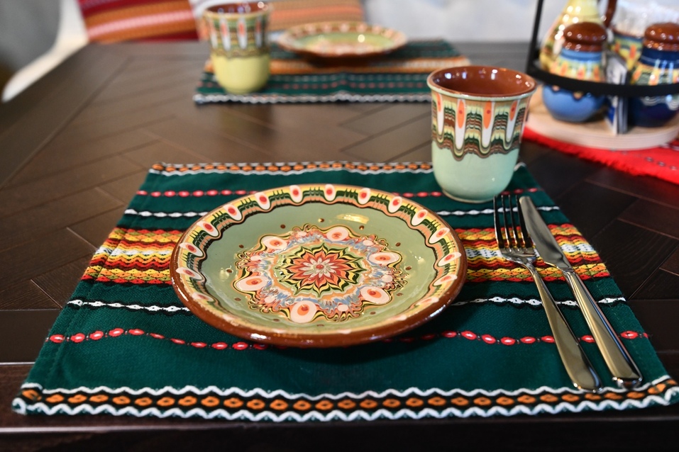 Отведайте «Сирене по-шопски»: на Урале открылся первый ресторан болгарской кухни 2 Отведайте «Сирене по-шопски»: на Урале открылся первый ресторан болгарской кухни 2