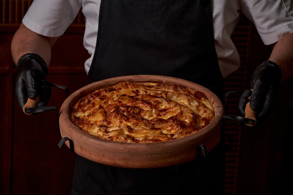 Отведайте «Сирене по-шопски»: на Урале открылся первый ресторан болгарской кухни 15 Отведайте «Сирене по-шопски»: на Урале открылся первый ресторан болгарской кухни 15