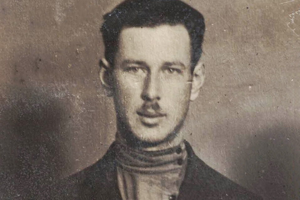 В Челябинске предложили увековечить Остапа Бендера — его прототип работал на ЧТЗ 1 В Челябинске предложили увековечить Остапа Бендера — его прототип работал на ЧТЗ 1