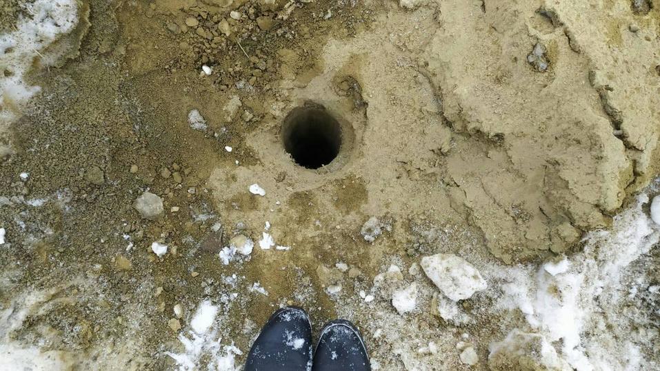 В парке около УрГУПС продолжается подготовка к стройке 1 В парке около УрГУПС продолжается подготовка к стройке 1