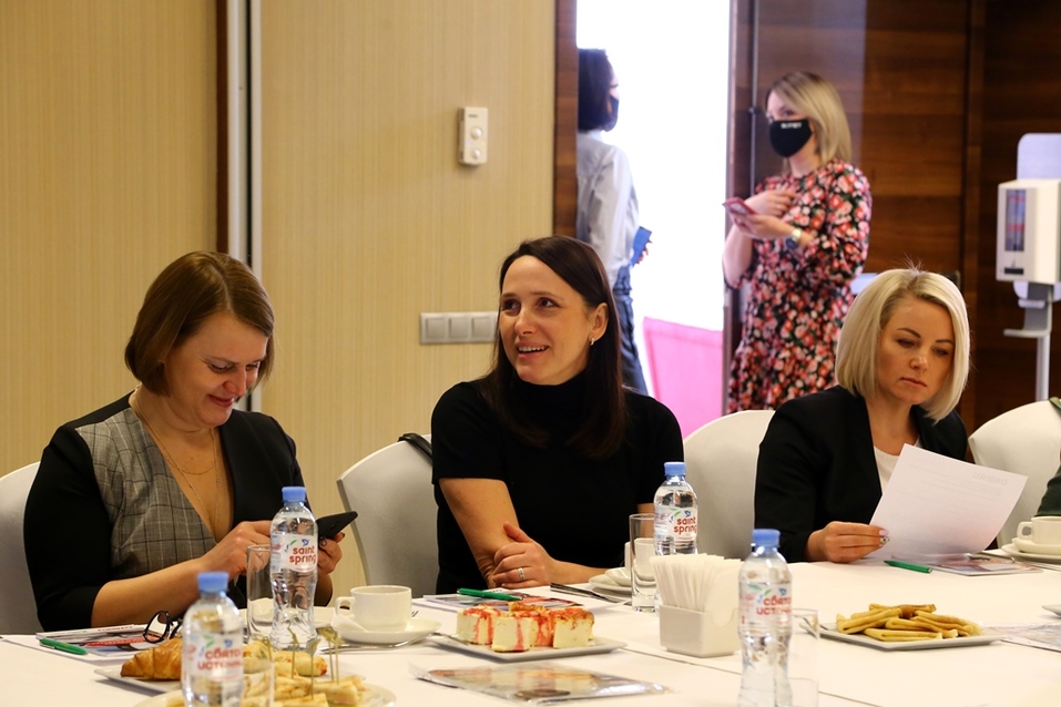 Защищаем бизнес и ищем баланс внутри себя. Как прошел женский бизнес-завтрак DK 6 Защищаем бизнес и ищем баланс внутри себя. Как прошел женский бизнес-завтрак DK 6