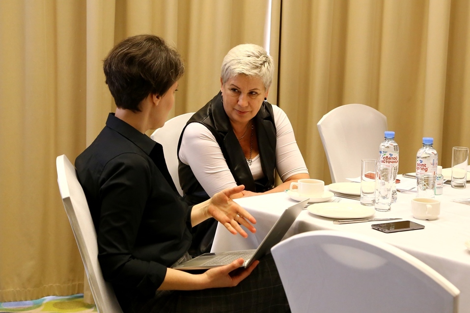 Защищаем бизнес и ищем баланс внутри себя. Как прошел женский бизнес-завтрак DK 8 Защищаем бизнес и ищем баланс внутри себя. Как прошел женский бизнес-завтрак DK 8