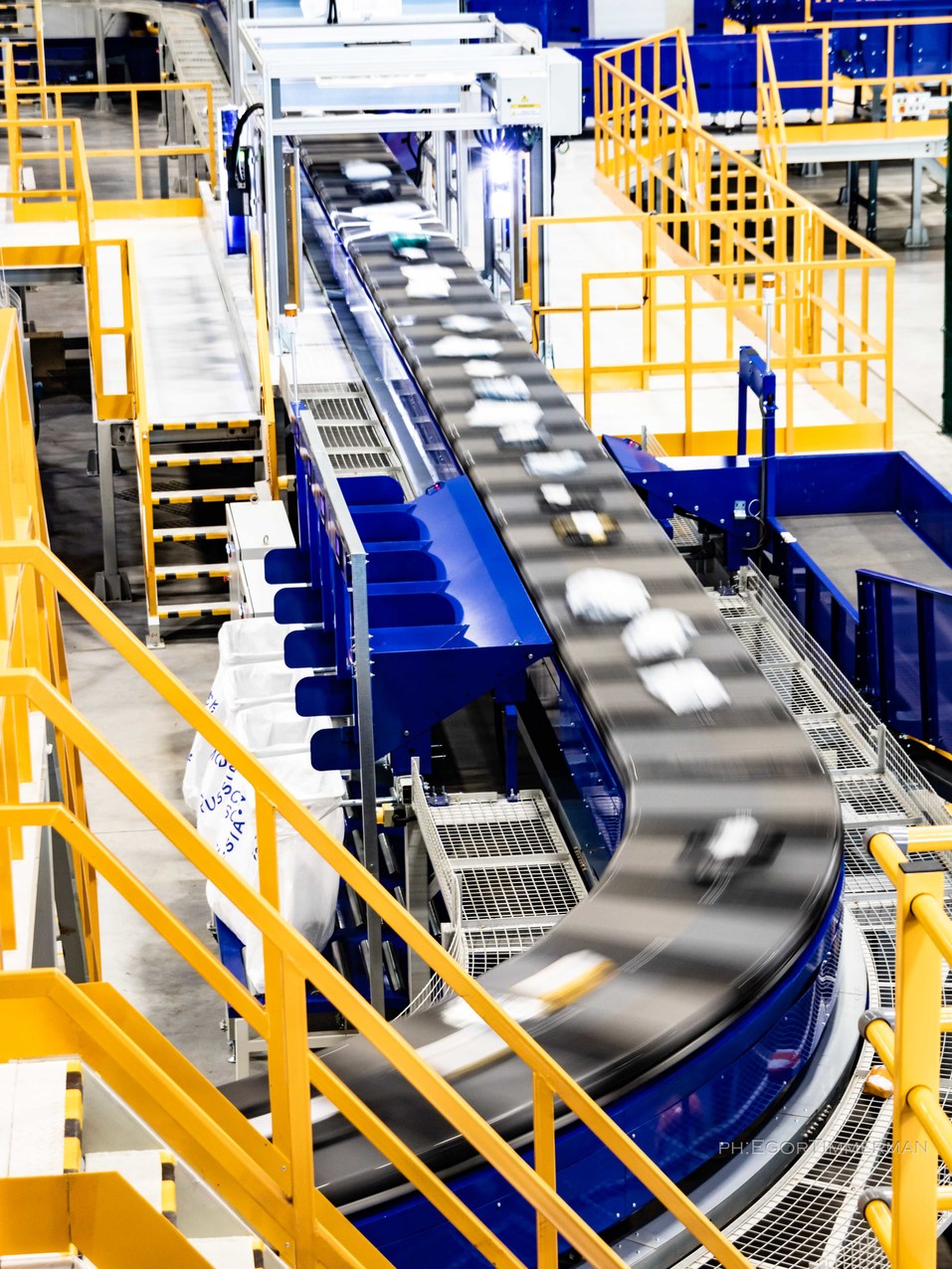 «Почта России» показала новый логистический центр в Новосибирске. ФОТО  13 «Почта России» показала новый логистический центр в Новосибирске. ФОТО  13