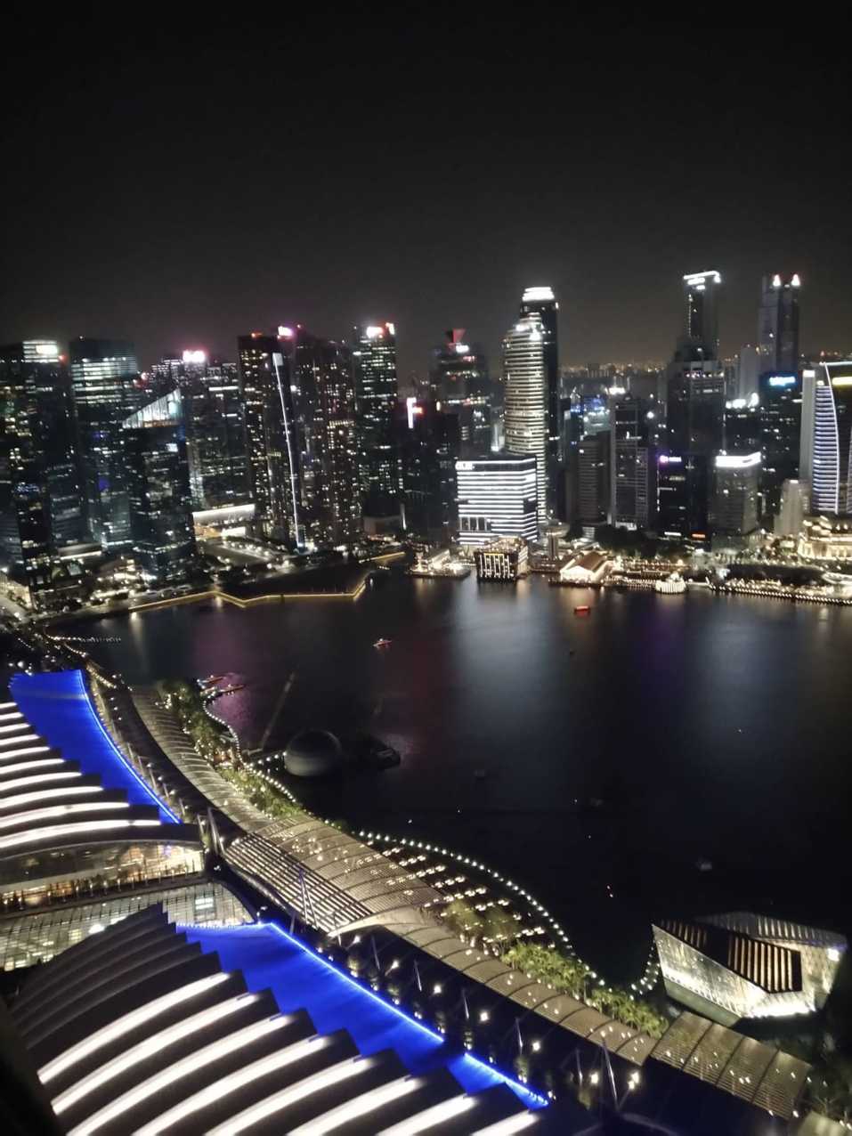 Заоблачные цены, культ еды и тотальный контроль. Как россияне живут в Сингапуре? ОПЫТ 2 Заоблачные цены, культ еды и тотальный контроль. Как россияне живут в Сингапуре? ОПЫТ 2