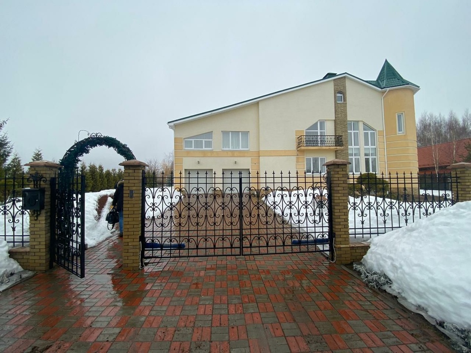 Источник: силовики пришли с обысками в компанию, аффилированную с бизнесменом Жижиным 1 Источник: силовики пришли с обысками в компанию, аффилированную с бизнесменом Жижиным 1