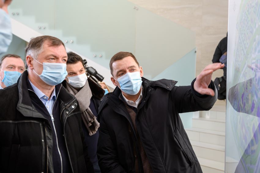 Евгений Куйвашев и Марат Хуснуллин Евгений Куйвашев и Марат Хуснуллин