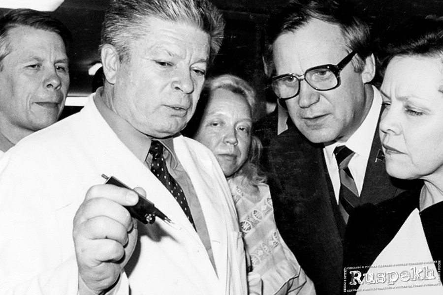 Олег Шиловских: «В каждой семье Свердловской области есть наши пациенты»
5 Олег Шиловских: «В каждой семье Свердловской области есть наши пациенты»
5