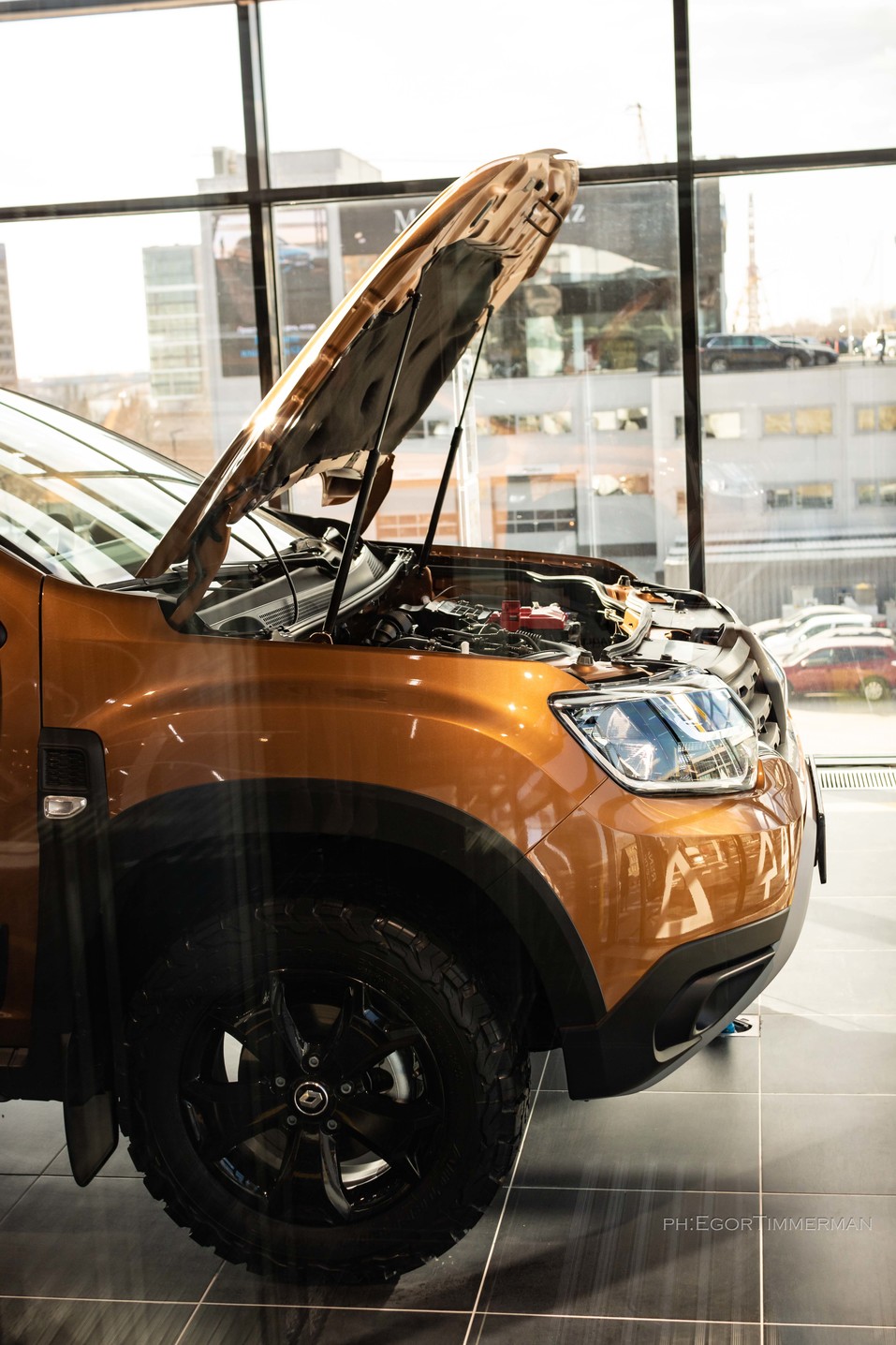 Renault Россия запустила в Новосибирске дилерский центр в новой концепции 6 Renault Россия запустила в Новосибирске дилерский центр в новой концепции 6