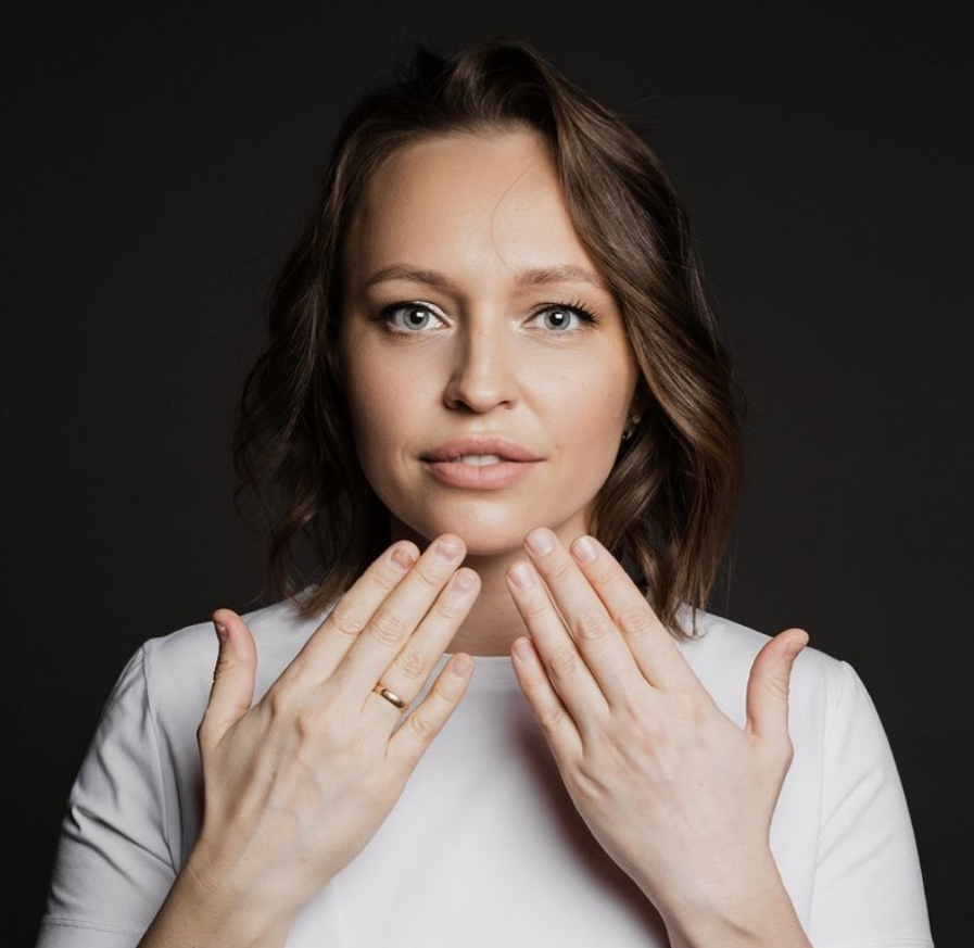 А под гель-лаком – ожоги, грибок, отслоение: о чем еще молчат мастера маникюра? 1 А под гель-лаком – ожоги, грибок, отслоение: о чем еще молчат мастера маникюра? 1