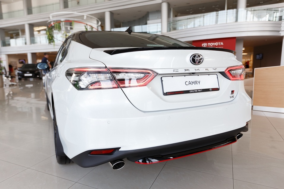 Обновленный бизнес-седан Toyota Camry – в Челябинске 3 Обновленный бизнес-седан Toyota Camry – в Челябинске 3