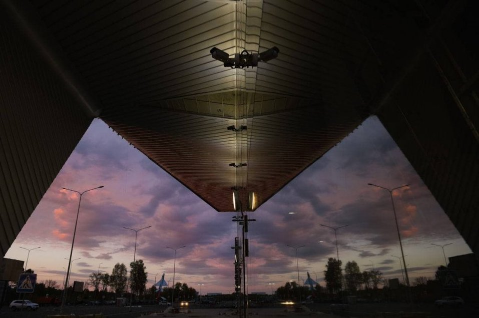 В Кемерове построили новый терминал аэропорта за 5 млрд рублей
1 В Кемерове построили новый терминал аэропорта за 5 млрд рублей
1