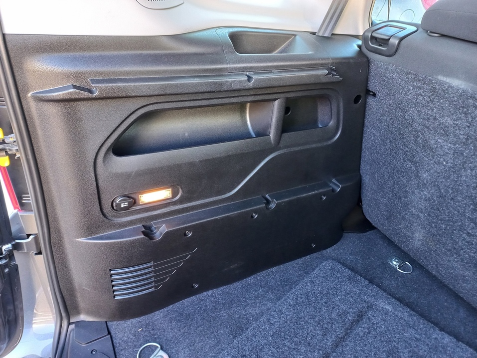 Итальянец, который умеет работать: тест-драйв FIAT DOBLO 4 Итальянец, который умеет работать: тест-драйв FIAT DOBLO 4