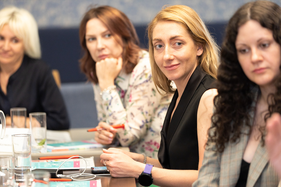 «Нельзя доставить эмоцию». Пострадавший от пандемии бизнес — о бесперспективности удаленки 12 «Нельзя доставить эмоцию». Пострадавший от пандемии бизнес — о бесперспективности удаленки 12