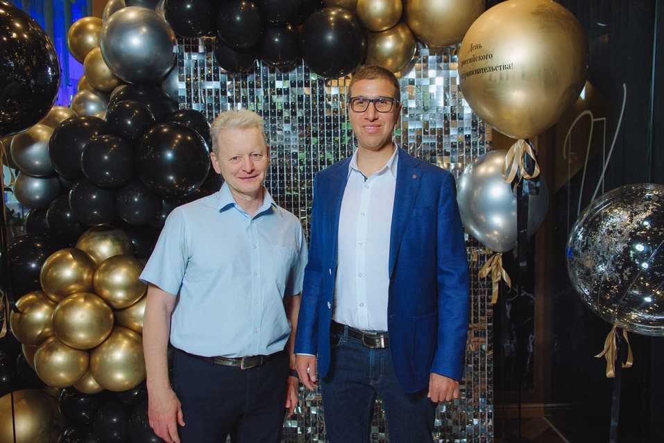 НБД-Банк поздравил клиентов с Днем российского предпринимательства 11 НБД-Банк поздравил клиентов с Днем российского предпринимательства 11