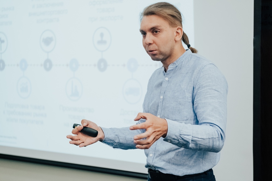 Живое общение и практические кейсы: челябинских предпринимателей обучают экспорту 2 Живое общение и практические кейсы: челябинских предпринимателей обучают экспорту 2