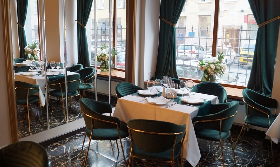 Бывший директор ЧТЗ Василий Кичеджи открыл гостиницу в центре Санкт-Петербурга 1 Бывший директор ЧТЗ Василий Кичеджи открыл гостиницу в центре Санкт-Петербурга 1