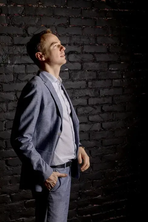 Бизнес-тренер Владимир Якуба: «Создание "Я-бренда" — важнейшая инвестиция в свое будущее» 2 Бизнес-тренер Владимир Якуба: «Создание "Я-бренда" — важнейшая инвестиция в свое будущее» 2