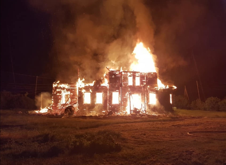 Молния сожгла уникальную церковь в Большом Балчуге 1 Молния сожгла уникальную церковь в Большом Балчуге 1