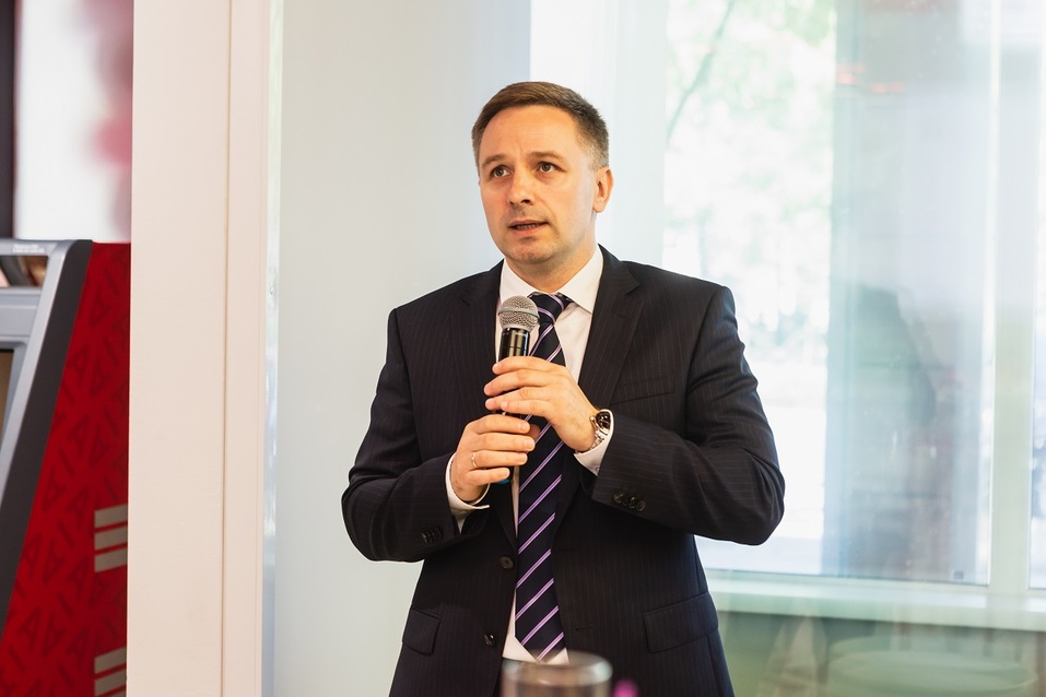 Альфа-Банк открыл первый phygital-офис в Челябинске 2 Альфа-Банк открыл первый phygital-офис в Челябинске 2