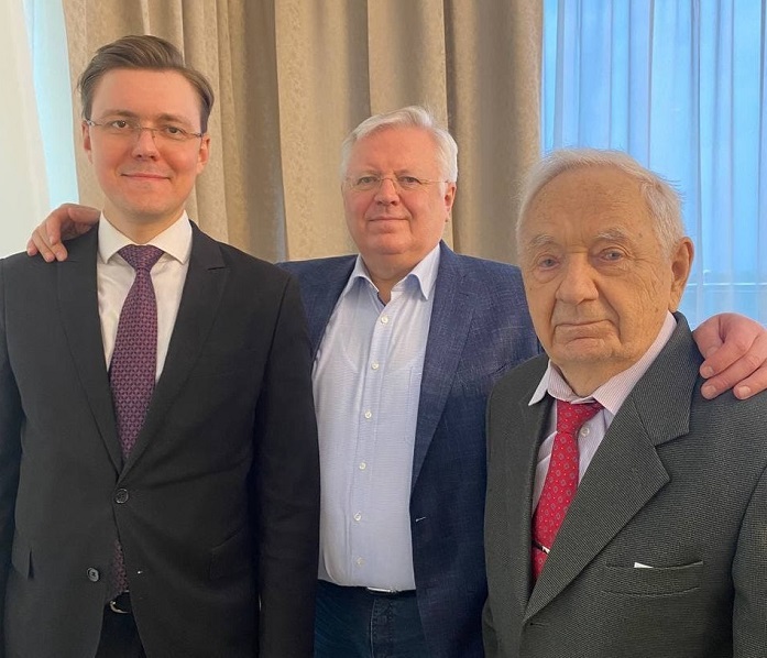 «Самое важное — трудолюбие. В нашей семье оно передается из поколения в поколение» 1 «Самое важное — трудолюбие. В нашей семье оно передается из поколения в поколение» 1