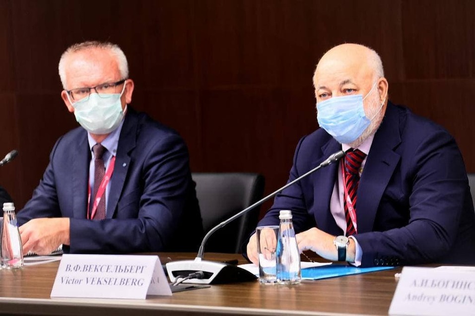 Михаил Мишустин встретился c владельцами крупнейших уральских компаний 2 Михаил Мишустин встретился c владельцами крупнейших уральских компаний 2