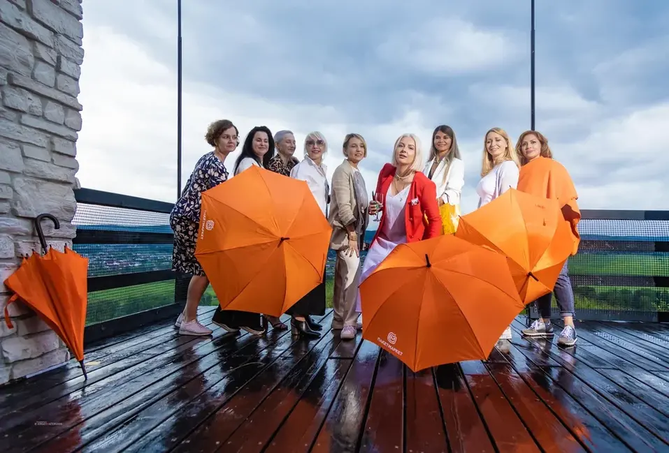 «Однажды дождливым французским вечером…»: как прошел бизнес-пикник «ДК»
7 «Однажды дождливым французским вечером…»: как прошел бизнес-пикник «ДК»
7