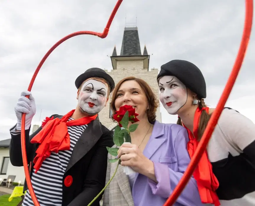 «Однажды дождливым французским вечером…»: как прошел бизнес-пикник «ДК»
10 «Однажды дождливым французским вечером…»: как прошел бизнес-пикник «ДК»
10