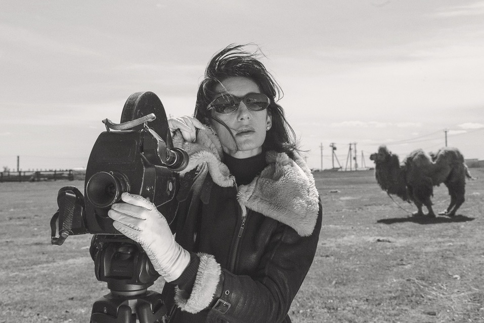 Верблюд, рыжий конь, жемчуга и глина — история одной «Визуализации»
8 Верблюд, рыжий конь, жемчуга и глина — история одной «Визуализации»
8