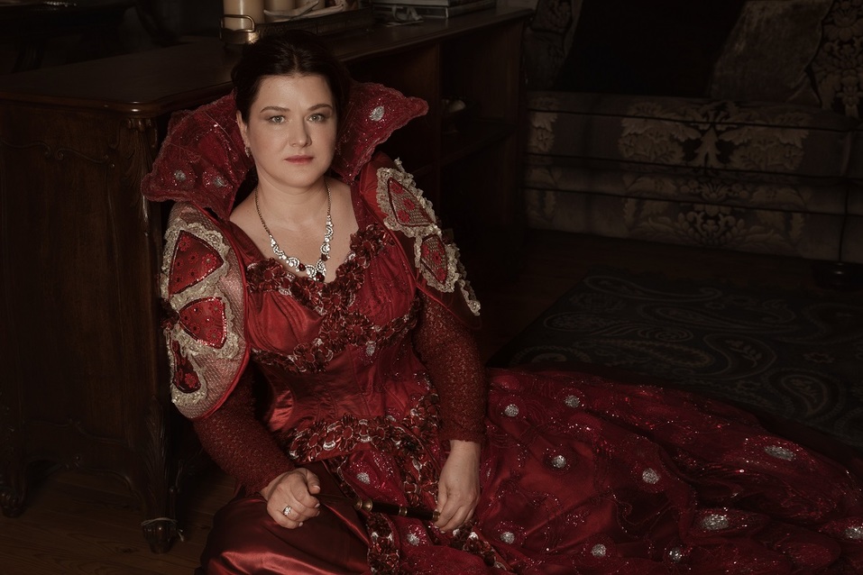 Верблюд, рыжий конь, жемчуга и глина — история одной «Визуализации»
10 Верблюд, рыжий конь, жемчуга и глина — история одной «Визуализации»
10