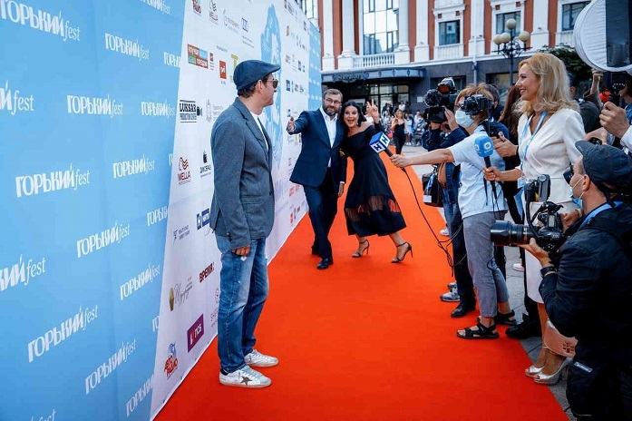 «Двойные стандарты хуже самого ковида». Почему одни фестивали отменяются, а другие — нет 1 «Двойные стандарты хуже самого ковида». Почему одни фестивали отменяются, а другие — нет 1