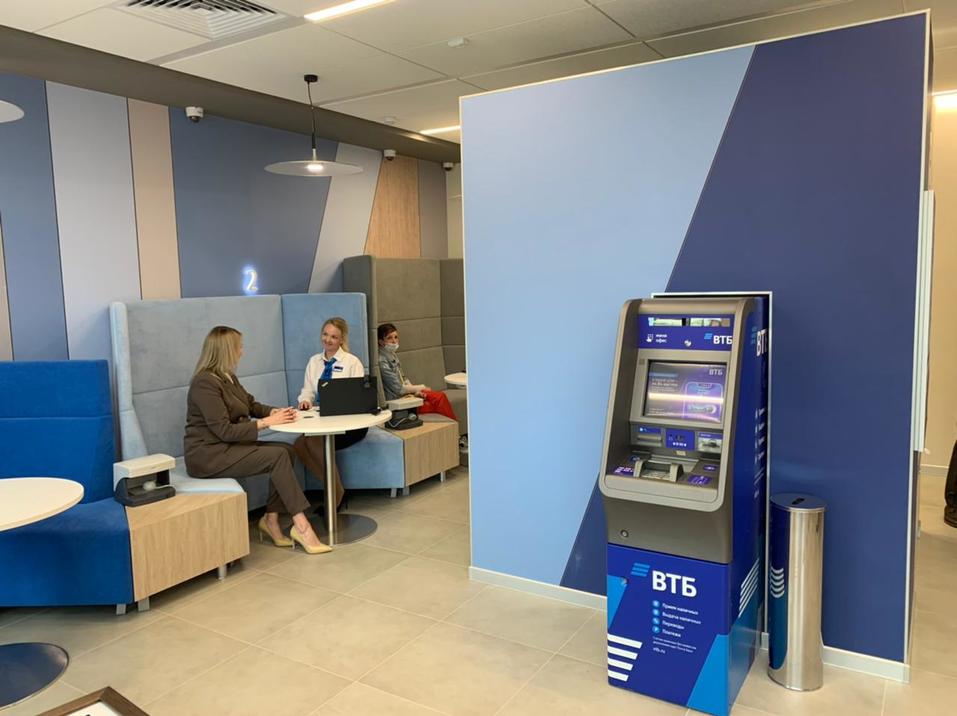 ВТБ открыл первый офис нового формата в Челябинске 1 ВТБ открыл первый офис нового формата в Челябинске 1