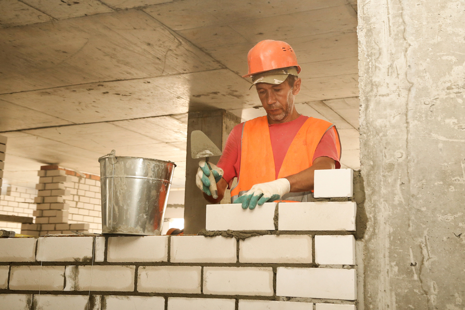 Шалабаев пригрозил расторгнуть контракт с подрядчиком, возводящим детсад в Новой Кузнечихе 2 Шалабаев пригрозил расторгнуть контракт с подрядчиком, возводящим детсад в Новой Кузнечихе 2