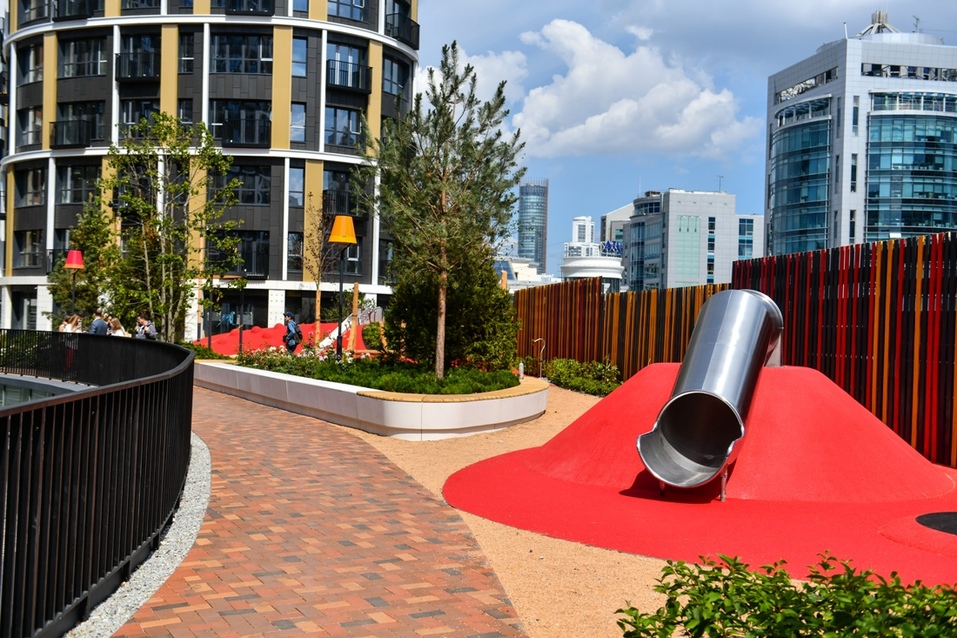 Детская площадка для самых маленьких жителей скоро будет готова Детская площадка для самых маленьких жителей скоро будет готова