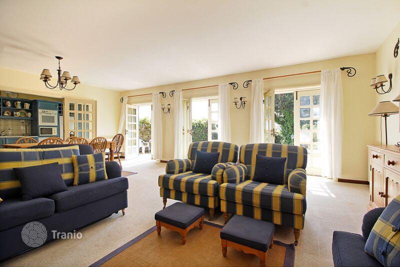 4 загородных дома Челябинска, которые стоят дороже, чем итальянская вилла 12 4 загородных дома Челябинска, которые стоят дороже, чем итальянская вилла 12