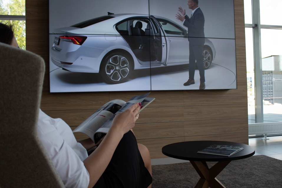 Будущее наступило: в Челябинске открылся необычный шоу-рум дилерского центра ŠKODA 3 Будущее наступило: в Челябинске открылся необычный шоу-рум дилерского центра ŠKODA 3