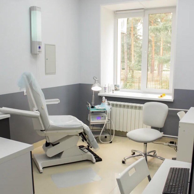 Вросшие ногти, бородавки и мозоли: почему медицинский педикюр важнее обычного? 9 Вросшие ногти, бородавки и мозоли: почему медицинский педикюр важнее обычного? 9