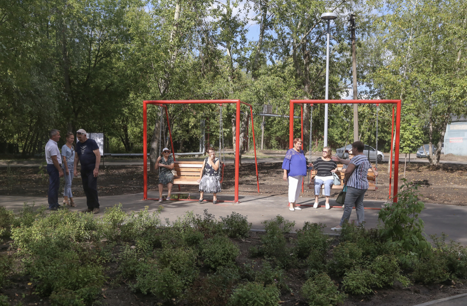 Сквер на месте пустыря. На Сортировке открыли новое общественное пространство 2 Сквер на месте пустыря. На Сортировке открыли новое общественное пространство 2