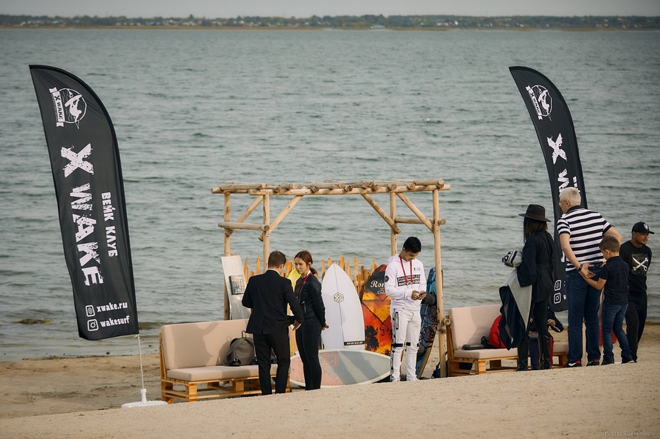 Дресс-код для летнего open-air: в каком образе идти на Business Residence-2021? 4 Дресс-код для летнего open-air: в каком образе идти на Business Residence-2021? 4