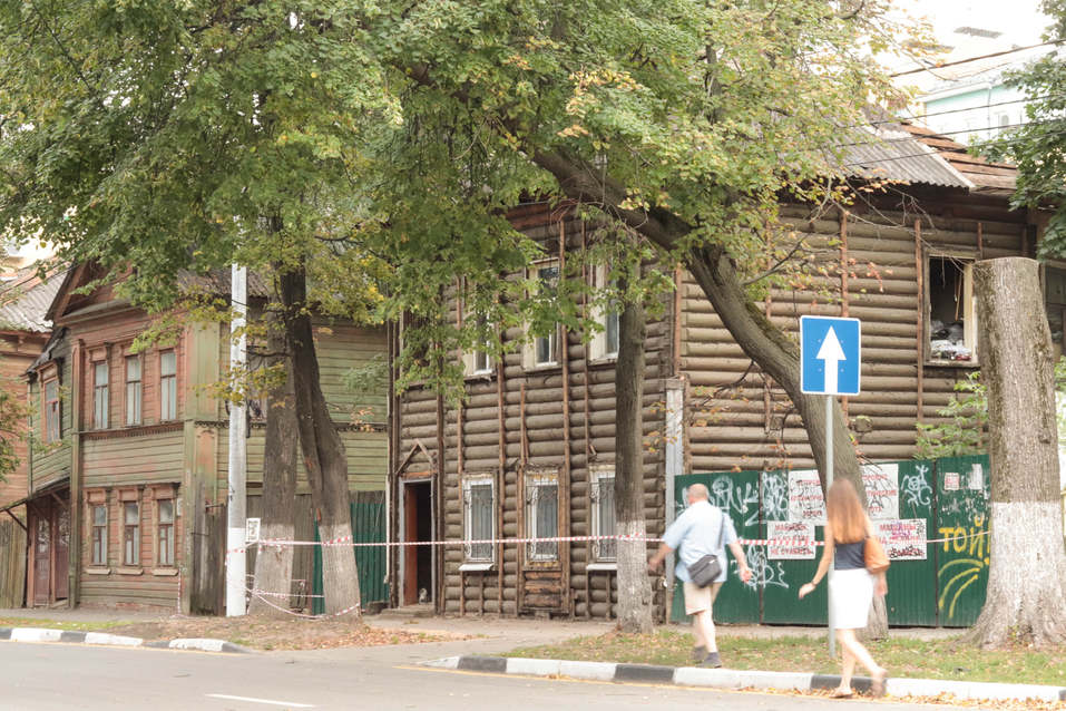 Не снос, а перенос. В центре Нижнего Новгорода начали демонтировать старые деревянные дома 1 Не снос, а перенос. В центре Нижнего Новгорода начали демонтировать старые деревянные дома 1