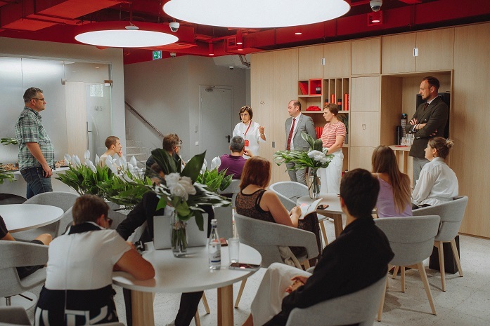 Комфортный банкинг: как работают phygital-офисы 7 Комфортный банкинг: как работают phygital-офисы 7