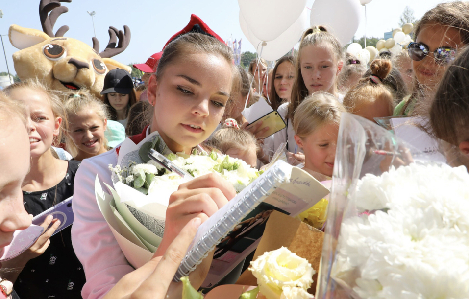 «Среди нижегородцев нет ни одного человека, который бы не считал это серебро золотом» 2 «Среди нижегородцев нет ни одного человека, который бы не считал это серебро золотом» 2