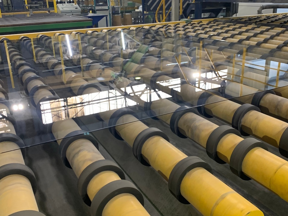 На Борском стекольном заводе запустили линию по производству полированного стекла 2 На Борском стекольном заводе запустили линию по производству полированного стекла 2